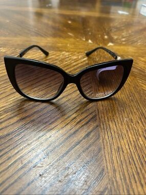 NWT Anne Klein women sunglasses